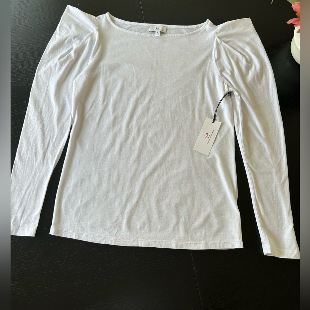 AG Adriano Goldschmied *NWT* GRACE white long sleeve top. Chic. Size Small.